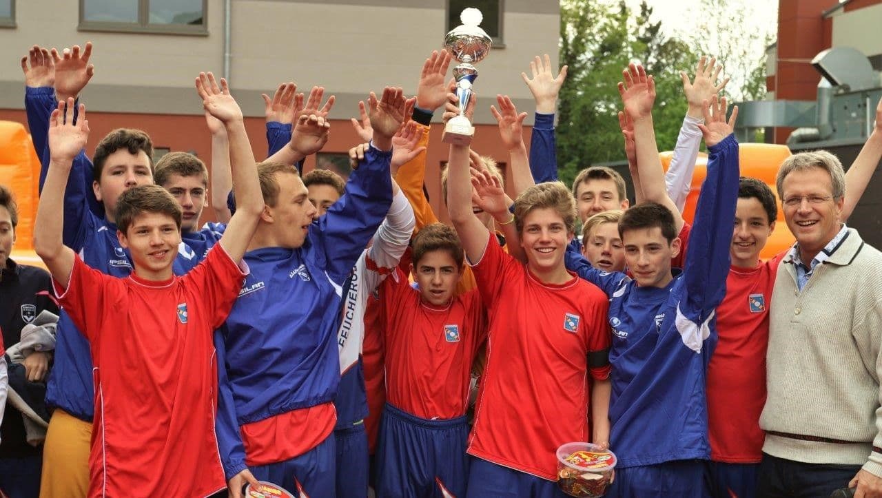 Vorschaubild für den Artikel Internationales Fußballturnier Mai 2016